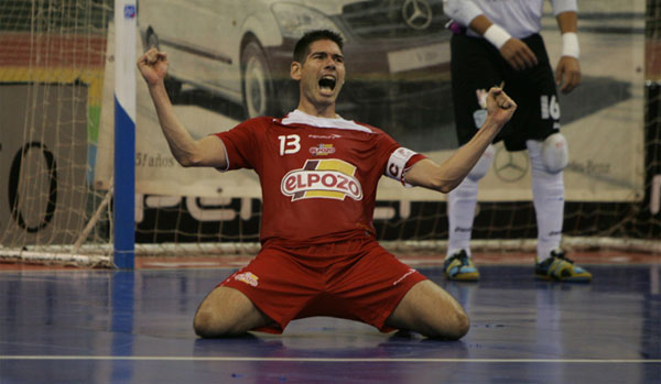 Kike Boned